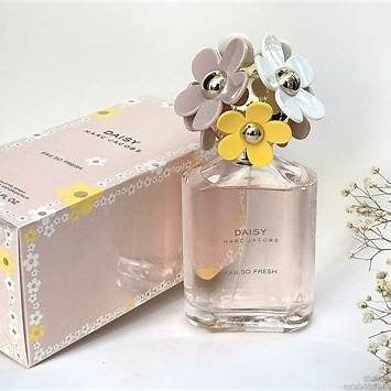 Marc Jacobs Daisy Eau so Fresh by Marc Jacobs