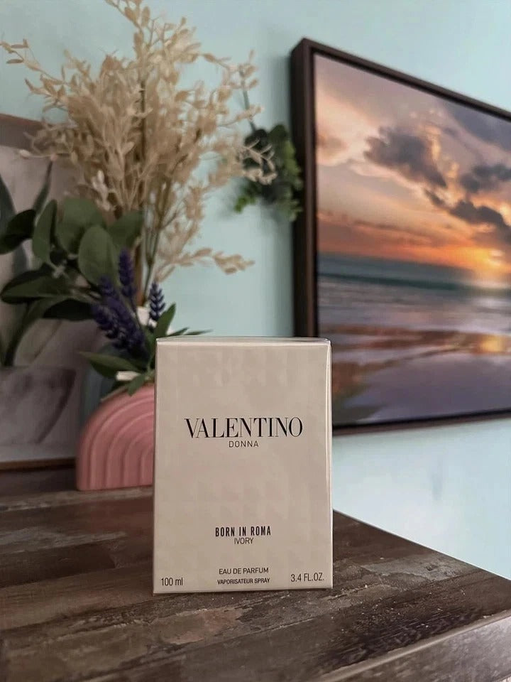 Valentino Donna Born in Roma Ivory EDP 3.4oz